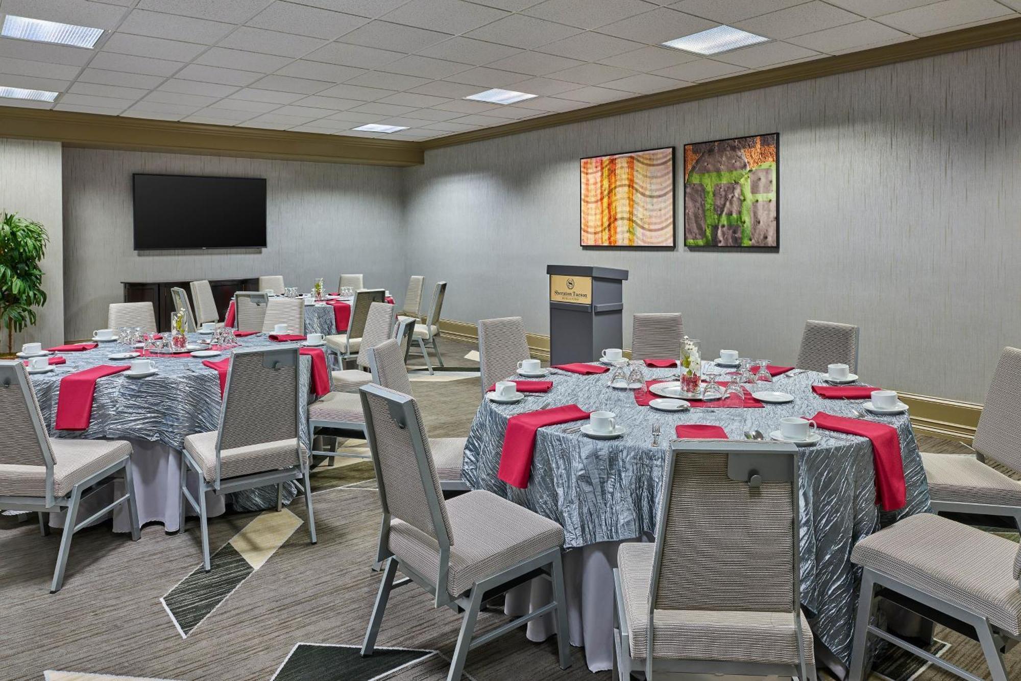 Sheraton Tucson Hotel & Suites Extérieur photo