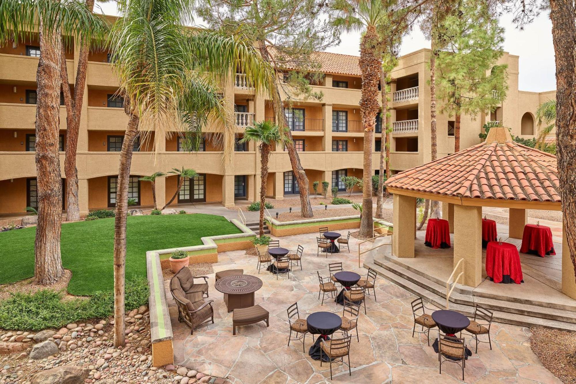 Sheraton Tucson Hotel & Suites Extérieur photo